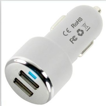 5V 2.1A Dual USB car Charger For iPhone 5 iPhone 4S 4 wite