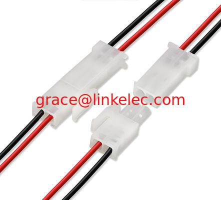 FL4.14 plastic housings and terminals